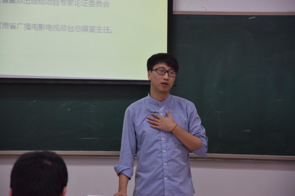 15级研究生代表王昭东同学发言